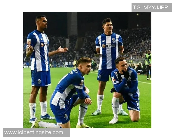 西甲焦点战切尔西与波尔图激战成平局全场沸腾瞬间回顾